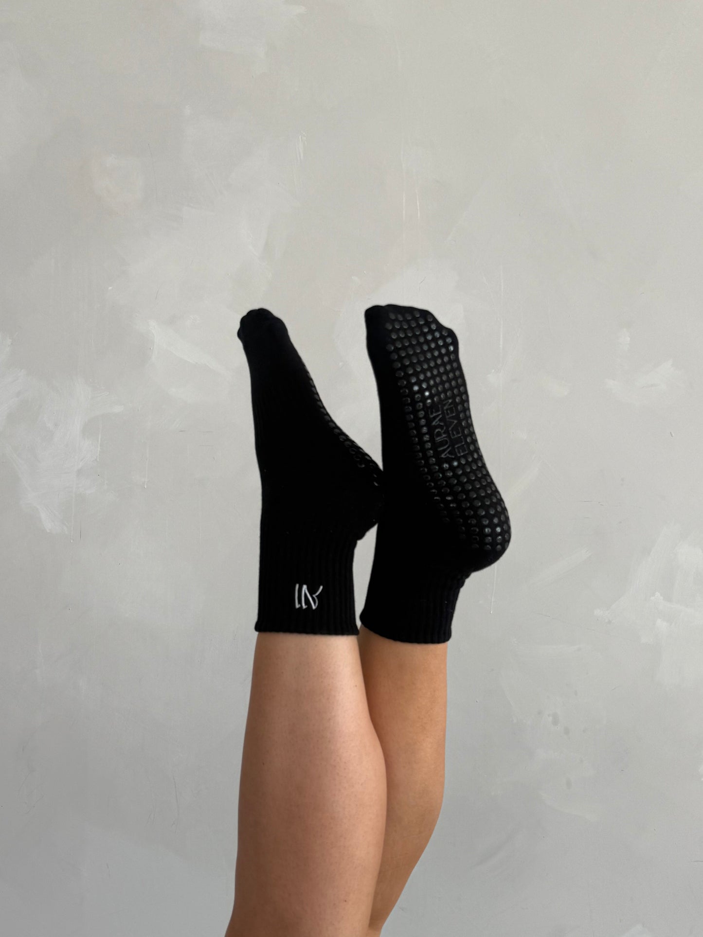 A11 — Black