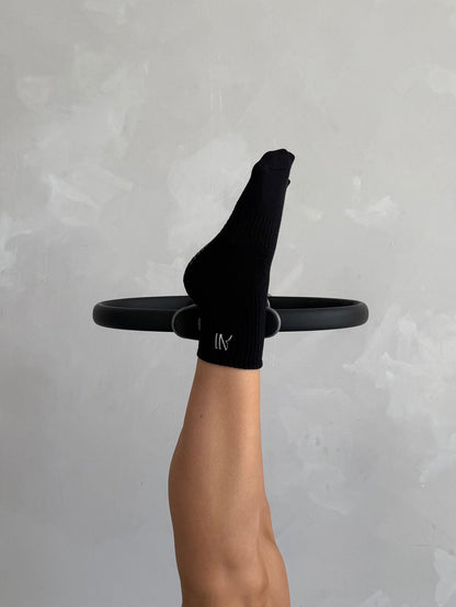 A11 — Black