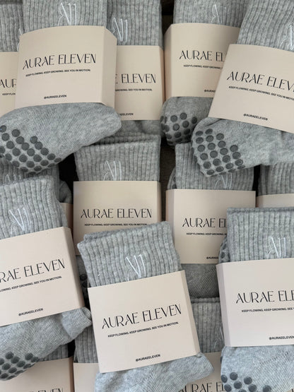 AURAE ELEVEN GREY GRIP SOCKS